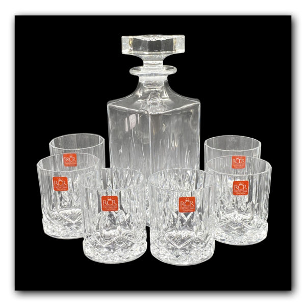 Whisky Decanter And Glasses Design 2